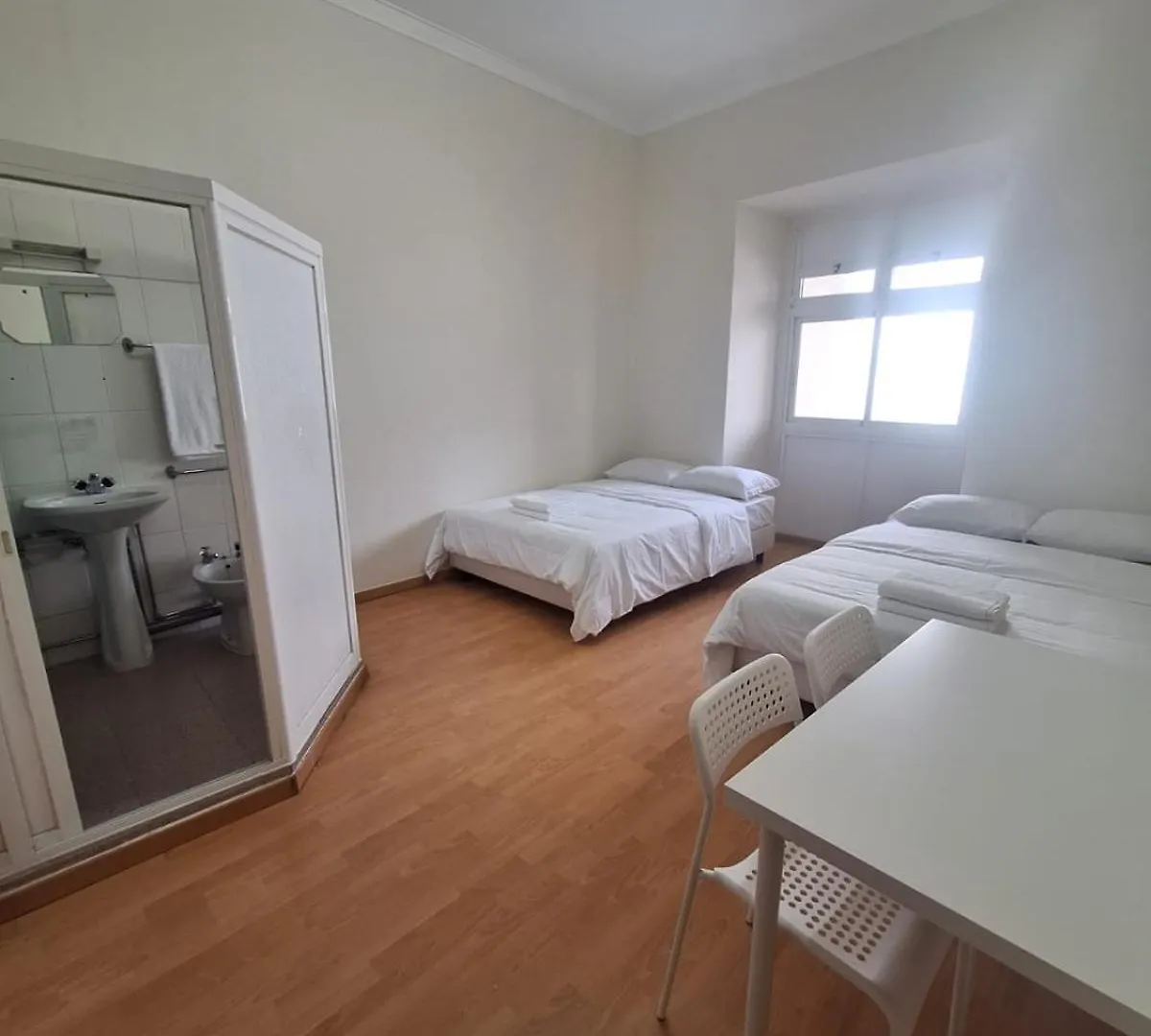 ליסבון Residencial Ideal אכסניה